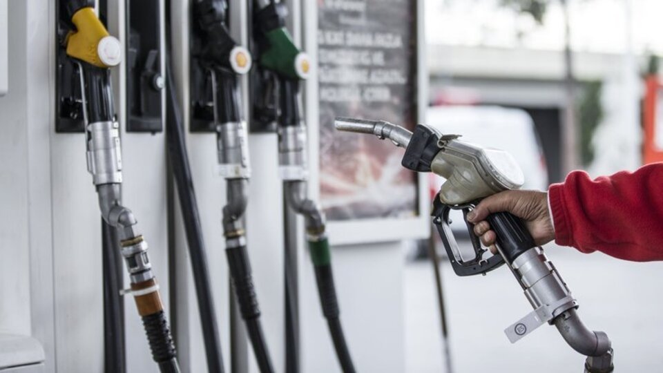 Akaryakıt fiyatlarında değişiklik