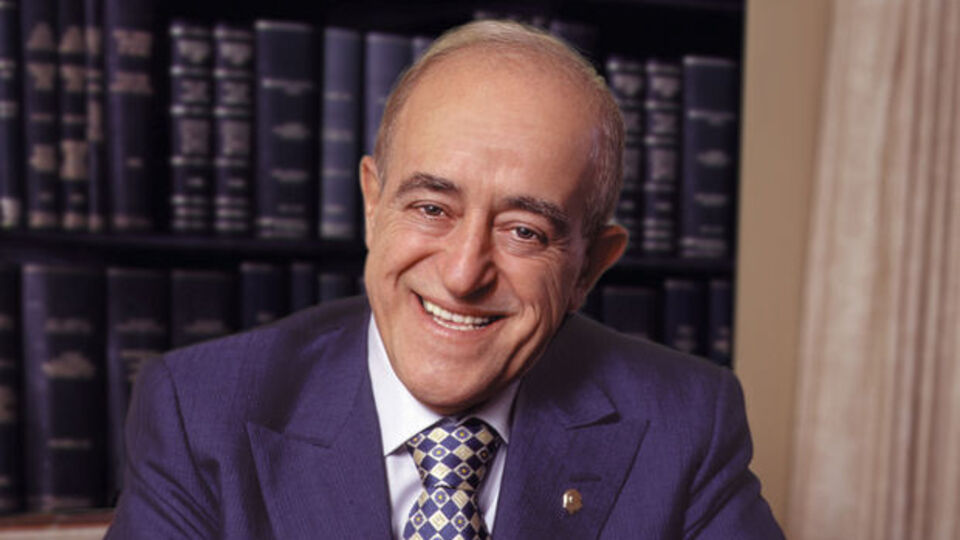 Sakıp Sabancı kimdir?