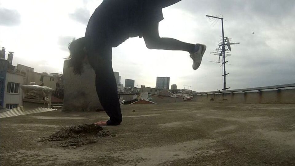 Çatıda ölümüne şov