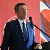 Bakan Selçuk'tan Mavi Balina ve Momo açıklaması!