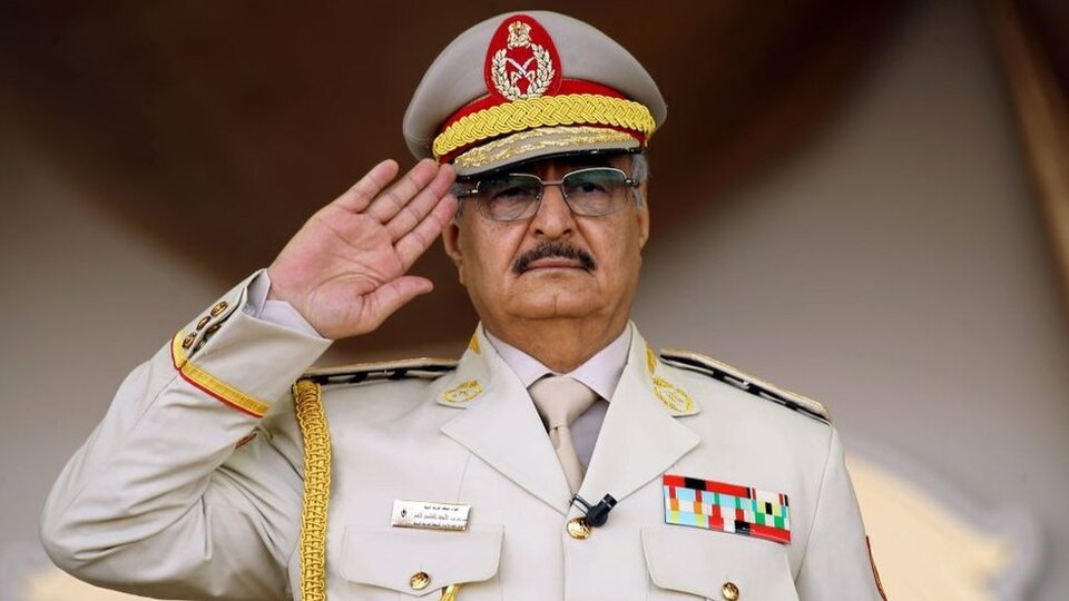 General Halife Hafter: Libya'nın 'yeni Kaddafi'si mi?