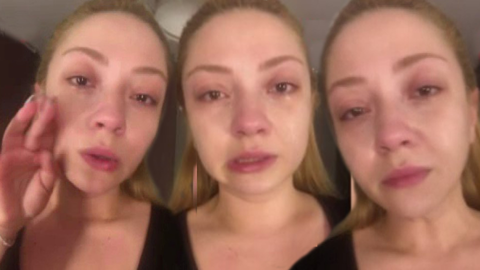 Ünlü şarkıcının gözyaşları