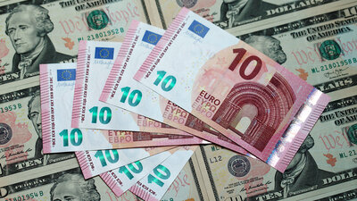 Dolarda hareketlilik