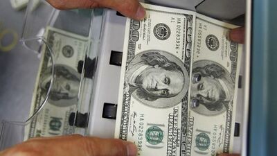 Vatandaş 6 ay aradan sonra ilk kez dolar sattı