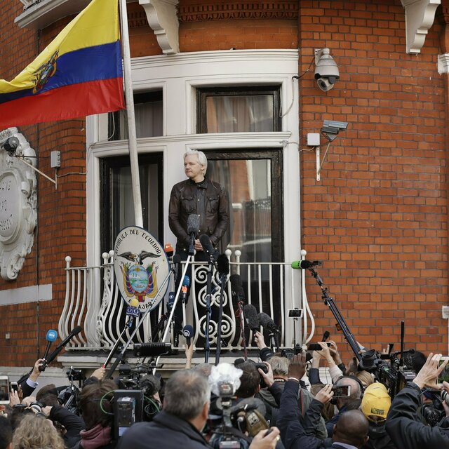 Wikileaks'in kurucusu tutuklandı