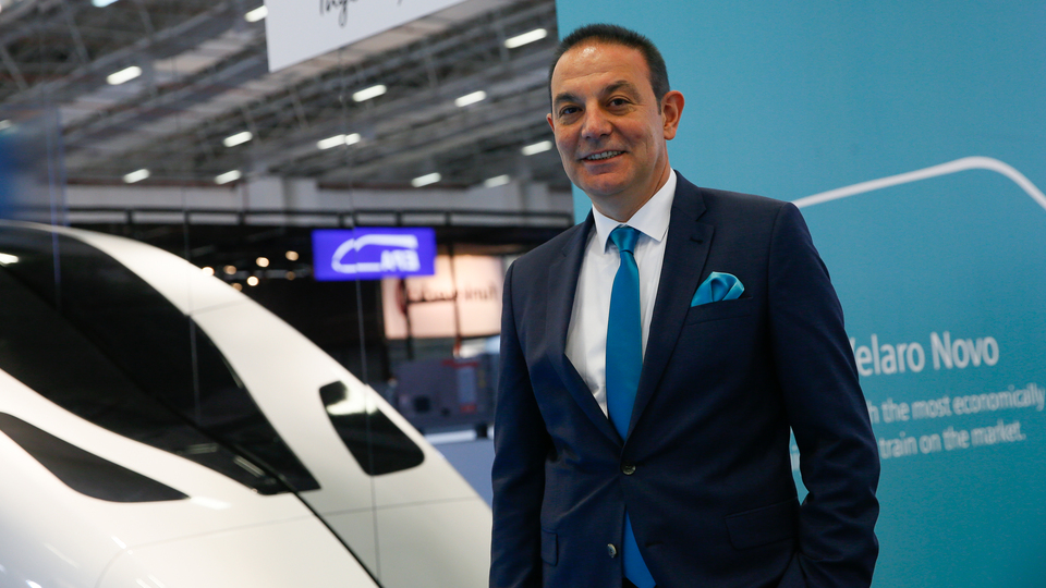 "10 yüksek hızlı tren daha 2020'de raylarda olacak"