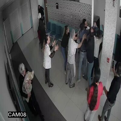 Doktorlara saldırının görüntüleri ortaya çıktı