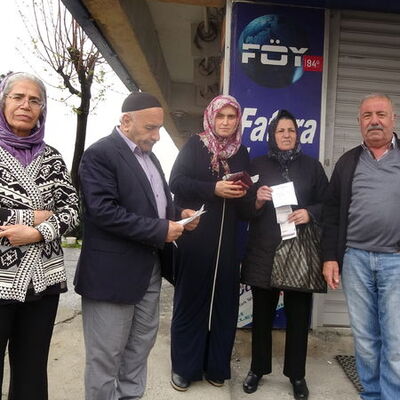 7 yıl sonra bütün mahalleyi dolandırdı