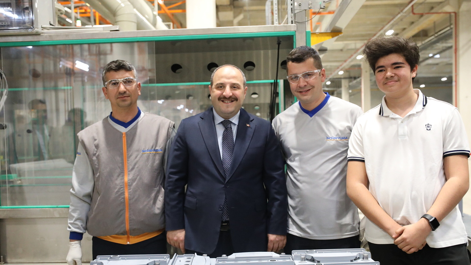 Bakan Varank: Tek gündemimiz ekonomimizi güçlendirmek