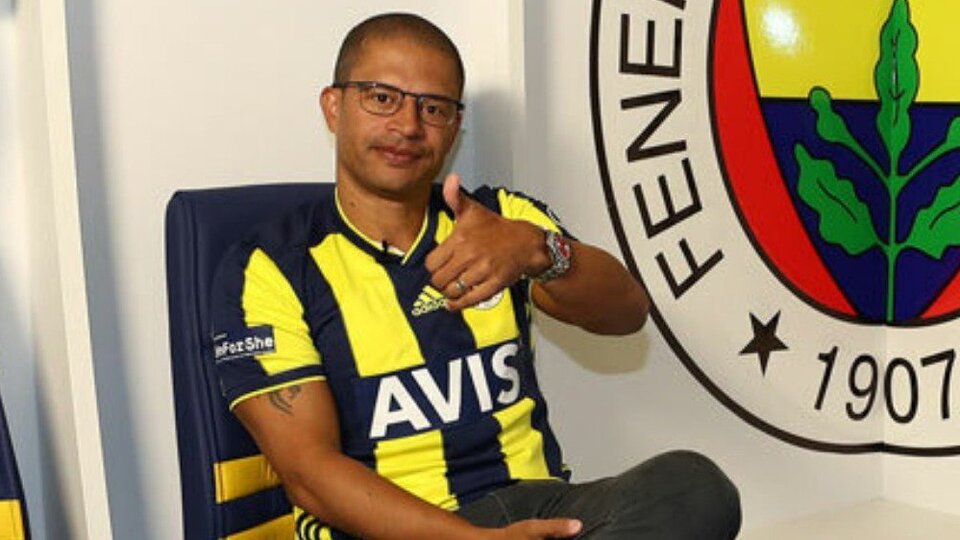 Alex'ten Denilson'a Can Bartu tepkisi!