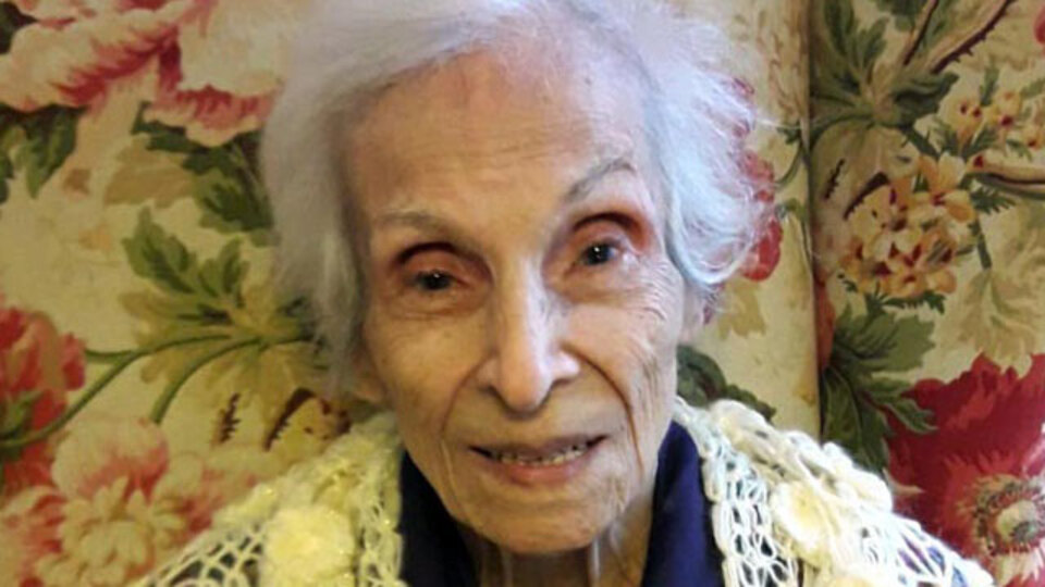 KKTC'nin ilk kadın gazetecisine son görev