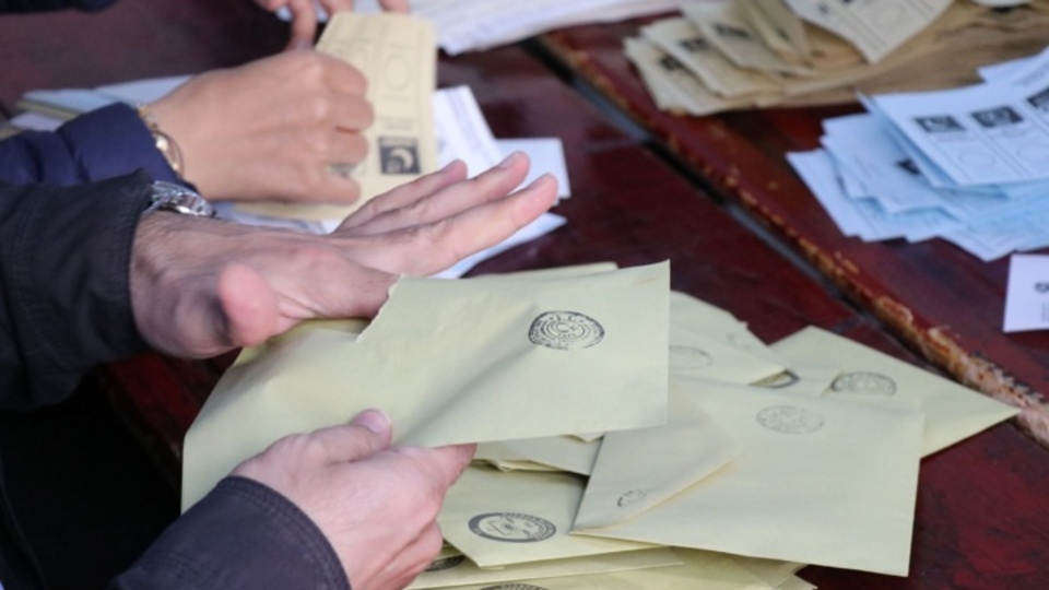 İstanbul kim kazandı?