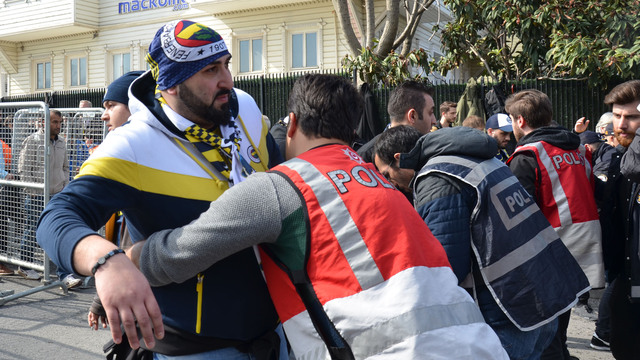 Ülker Stadı'nın kapıları açıldı