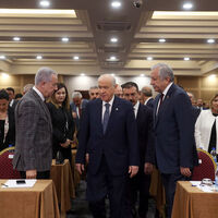 Bahçeli'den İmamoğlu açıklaması: Bundan belediye başkanı olmaz