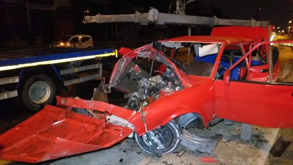 Başkent'te feci kaza! 1'i bebek 3 yaralı