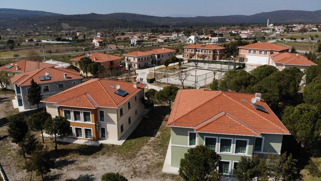 Koruncukköy, İzmir'de açılıyor