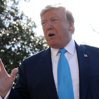 Trump'tan Boeing'e yeni marka tavsiyesi