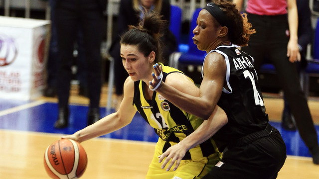 Potada kadınlarda derbi heyecanı