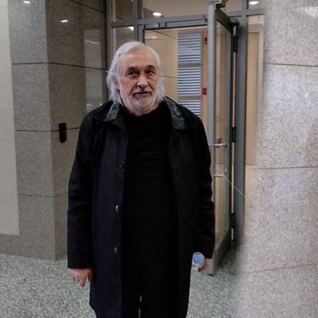 Müjdat Gezen'e 2. Abdülhamid'in torununa hakaret davasında beraat