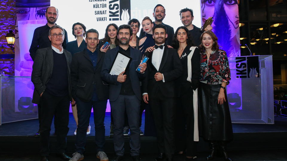 Altın Lale 'Kız Kardeşler'in