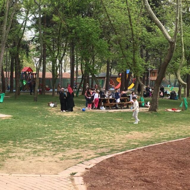 Esenler'de sandıktan 'mangal' çıktı