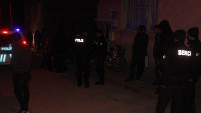 Birbirlerini bıçaklayarak öldürdüler!