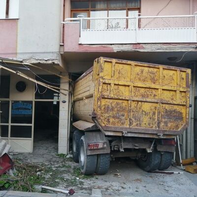 Hafriyat kamyonu dehşeti!