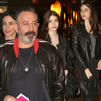 "Oğlum eksik değil, tam"