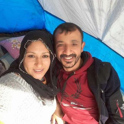 'Facebook'ta erkeklerle konuşuyor' diye boğazını keserek öldürdü