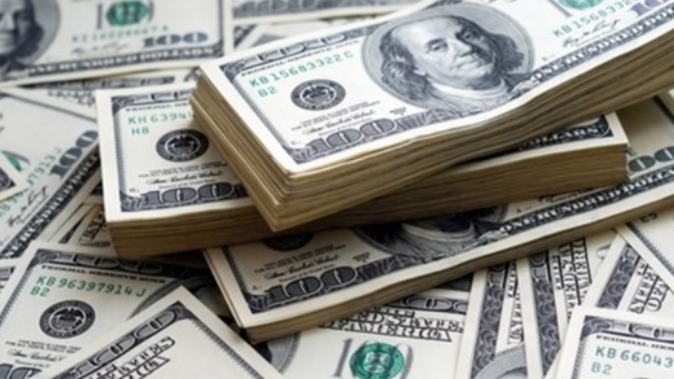 Yabancı 153,4 milyon dolarlık hisse aldı