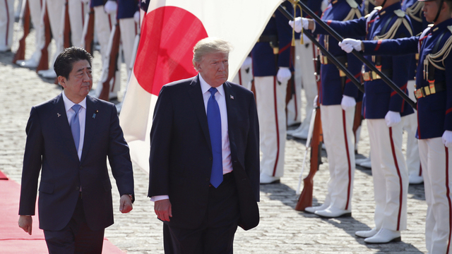 Trump, yeni imparatorun ilk misafiri olacak