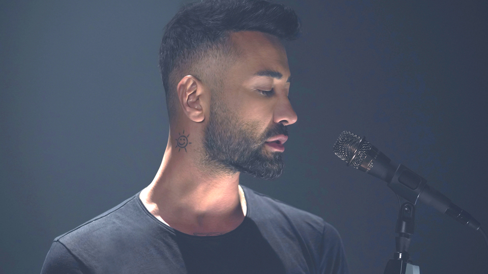 Tan Taşçı, Youtube'a özel albümünü yayımladı