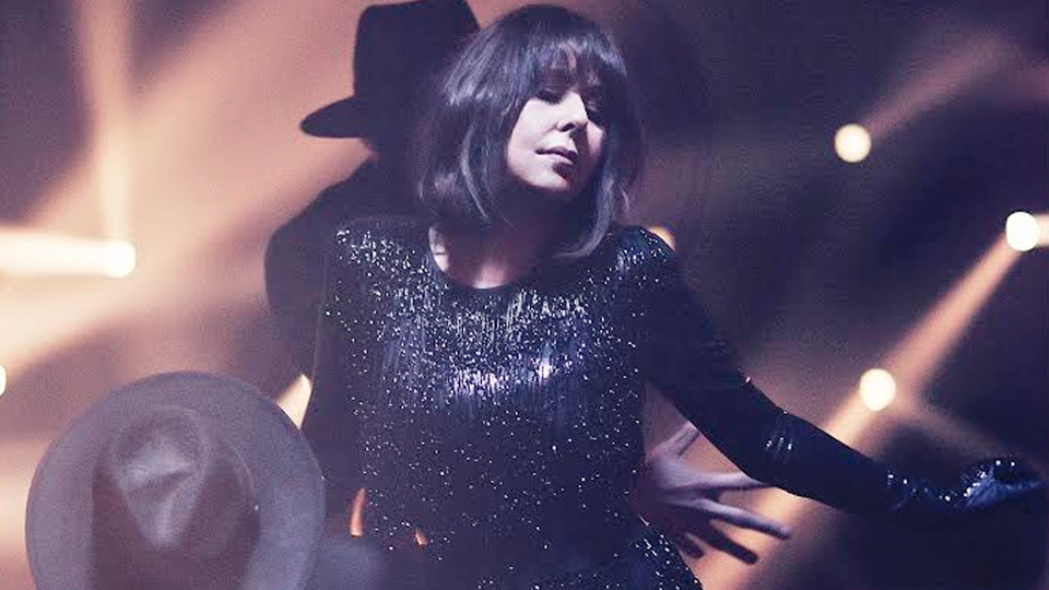 "Tik Tak" şarkısı akustik versiyonuyla yayında