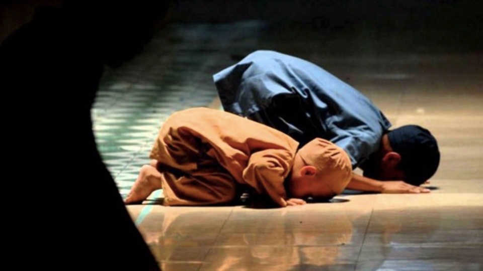 Berat Kandili 100 rekatlık namaz nasıl kılınır?