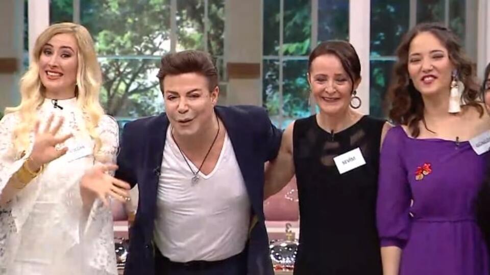 Gelinim Mutfakta kim birinci oldu?