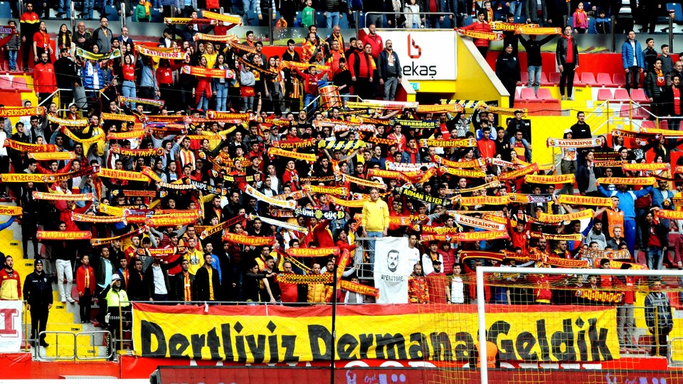 Kayserispor'a PFDK'dan şok ceza geldi