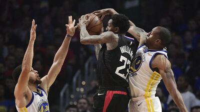 Warriors, saha avantajını geri aldı