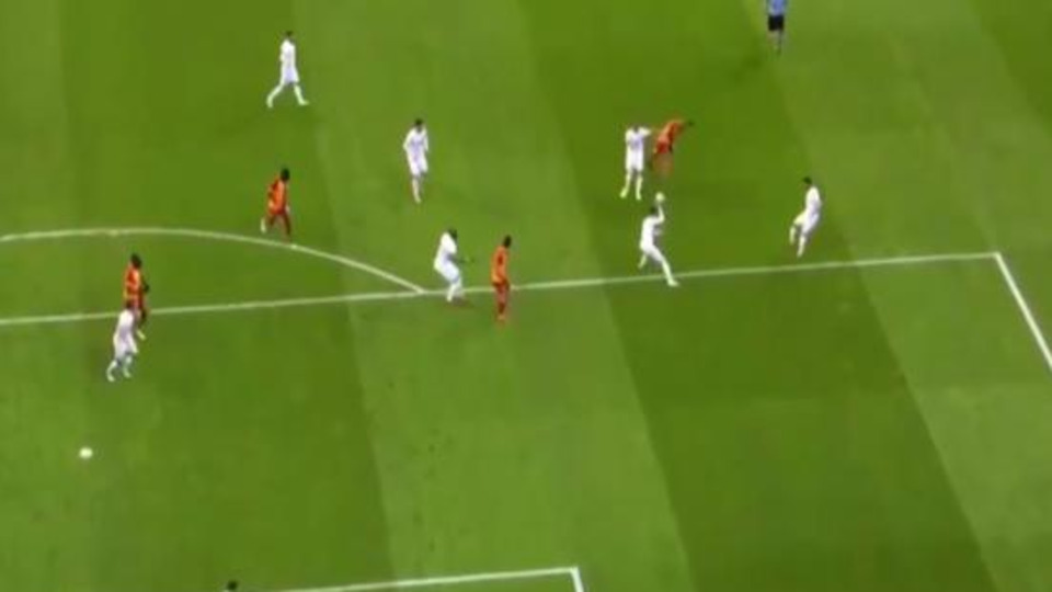 TT Stadı'nda penaltı ve kırmızı kart!