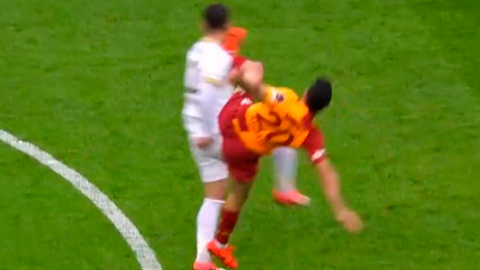 Kayserispor maçında tartışmalı karar