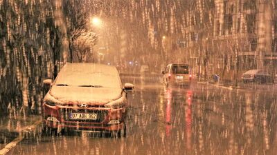 Van ve Yozgat'ta kar sürprizi