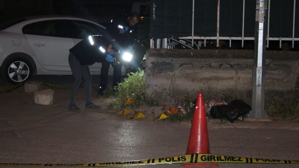 İzmir'de NATO lojmanlarına silahlı saldırı