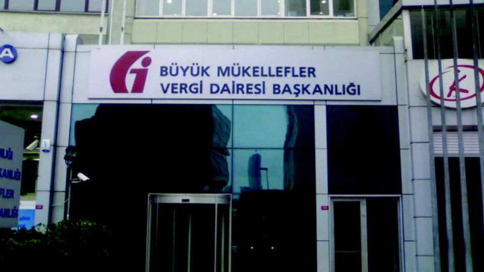 Çalışan eşin yemeği vergiden muaf mı?