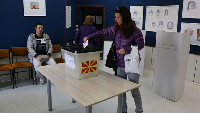 Kuzey Makedonya'da seçim ikinci tura kaldı
