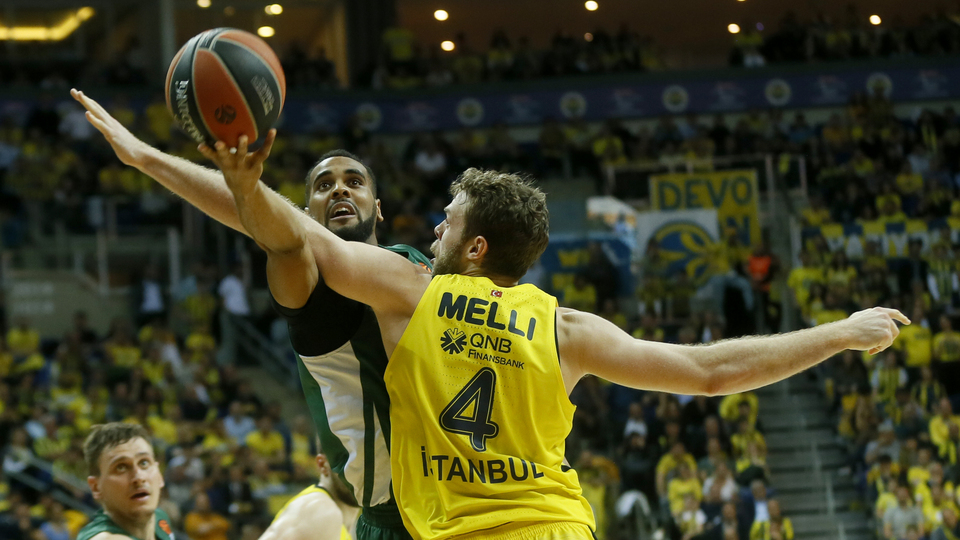 Fenerbahçe, Zalgiris deplasmanında