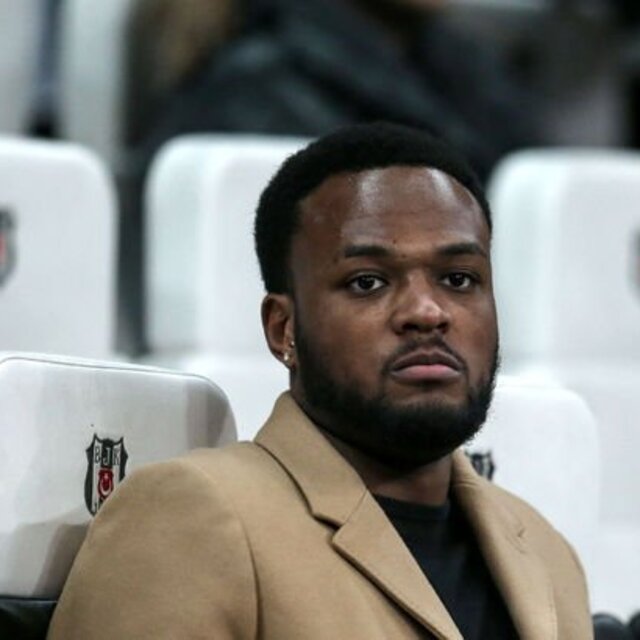 Cyle Larin kimdir?