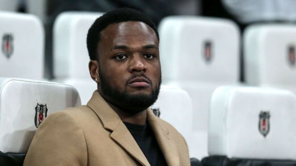 Cyle Larin kimdir?