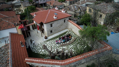 "Atatürk Evi"ne ziyaretçi akını