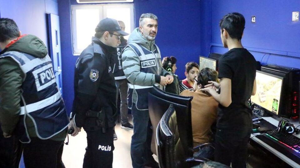 Aranan 1452 kişi yakalandı!