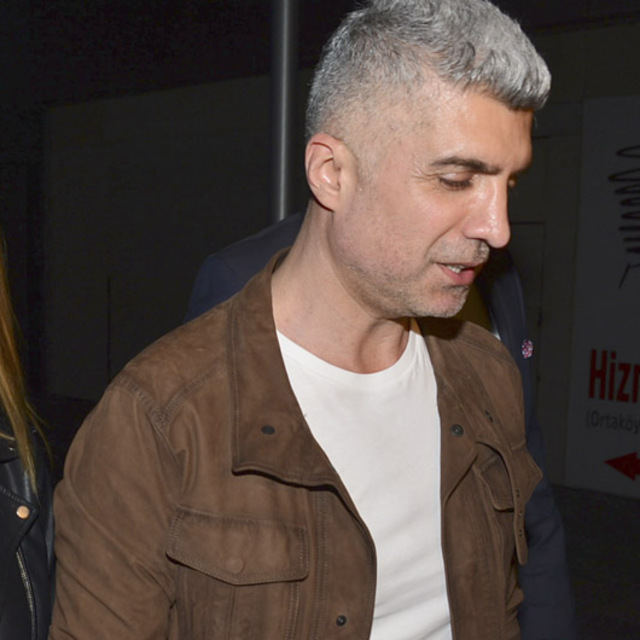 'Boşanma' iddialarını yalanlayan poz!
