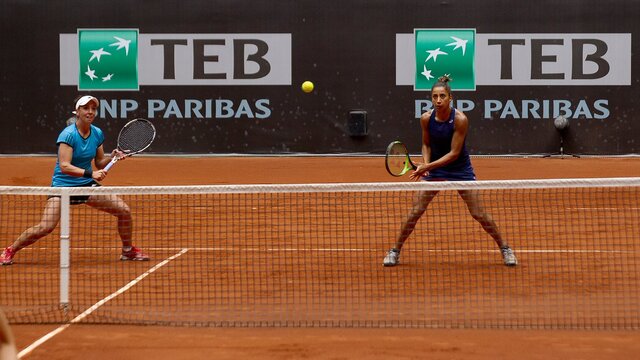 Çağla-Pemra ikilisi elendi!